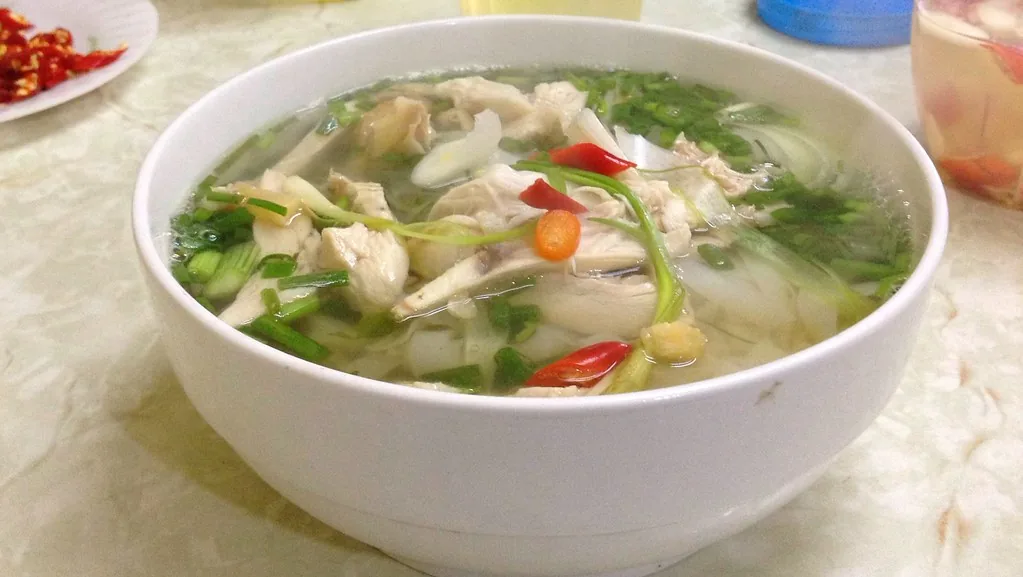 A plate of cheap, delicious Vietnamese street food in Da Nang