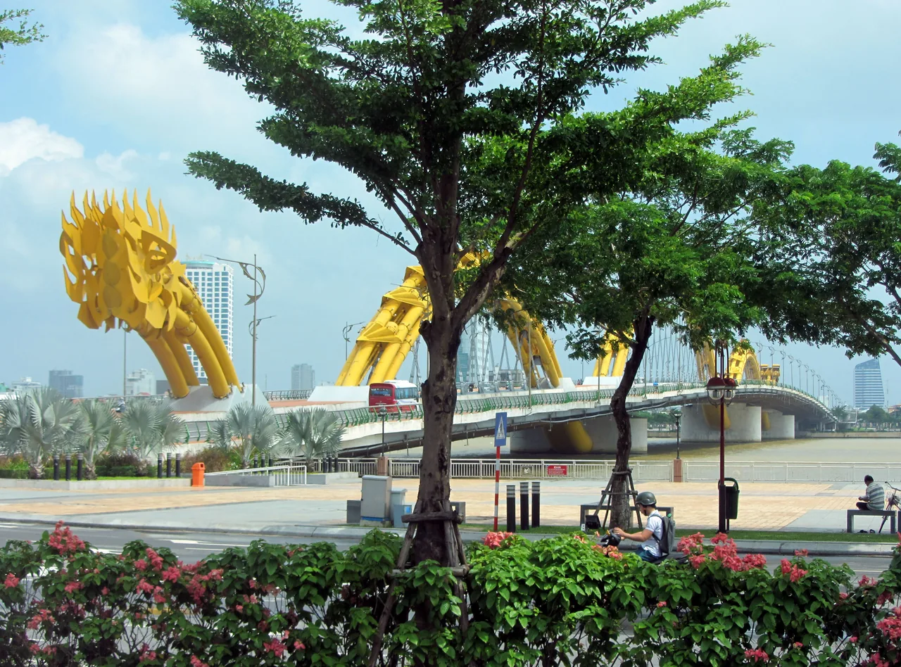 The Dragon Bridge (Cau Rong) over the Han River in Da Nang, Vietnam
