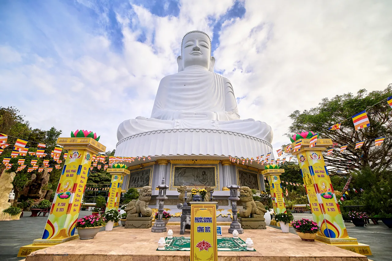 The 27-metre white Buddha statue at Linh Ung Pagoda on the Ba Na Hills summit