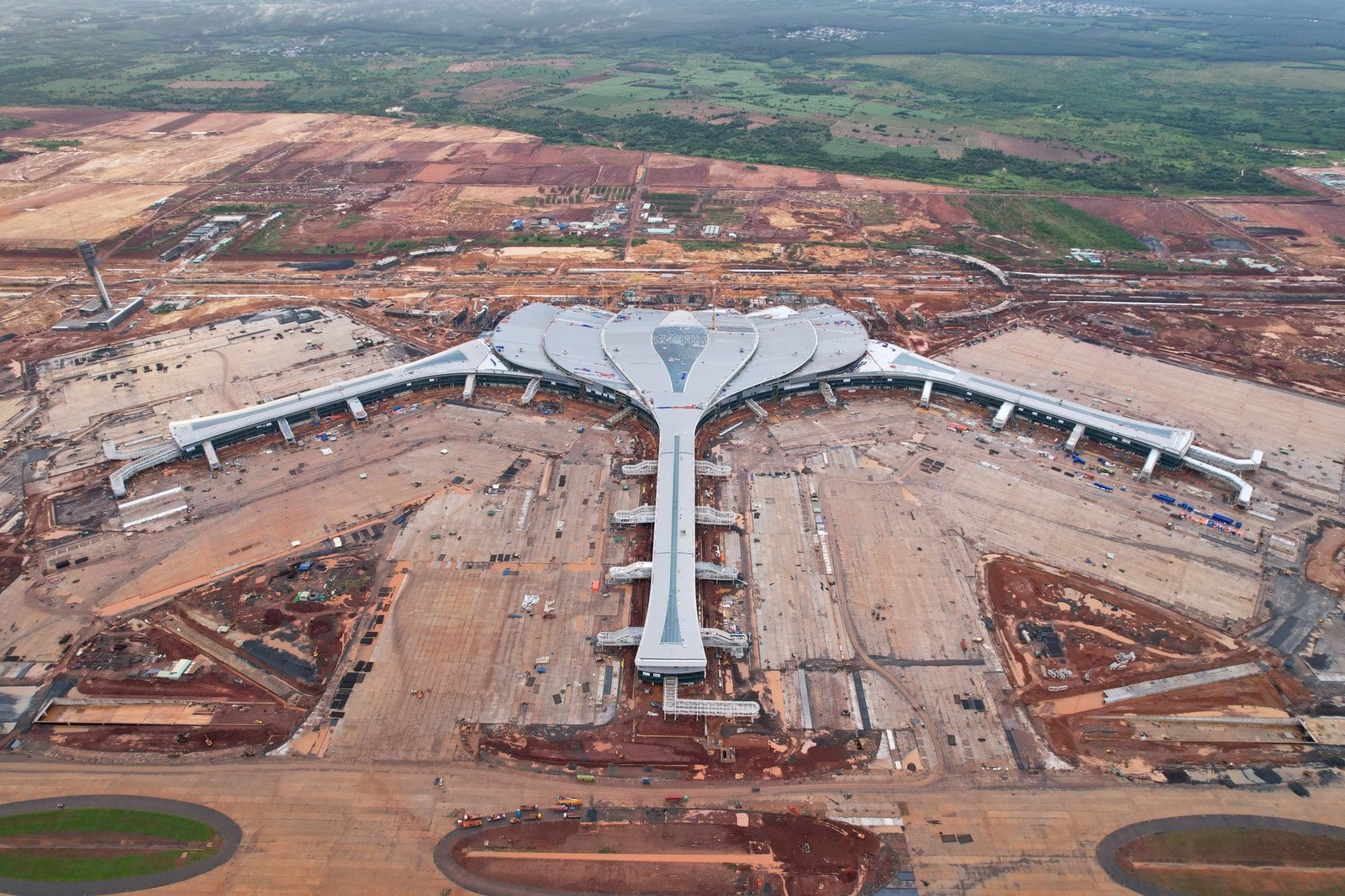 2025年12月拍攝的隆城國際機場興建中空拍照 2025年12月拍攝的隆城國際機場興建中空拍照
