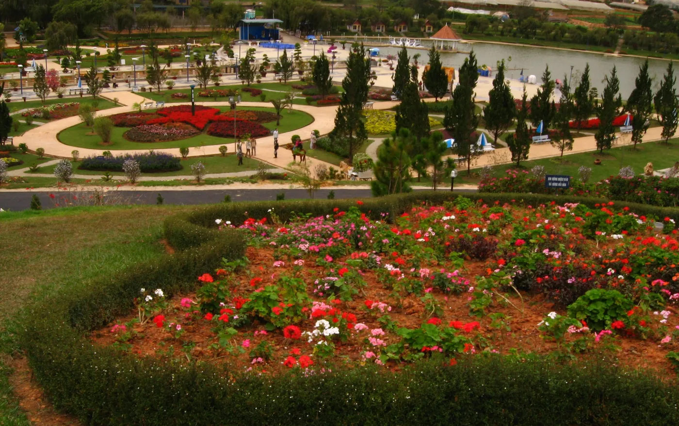 Pastel French-colonial villas and pine-covered hills around Xuan Huong Lake in the cool highland town of Da Lat.