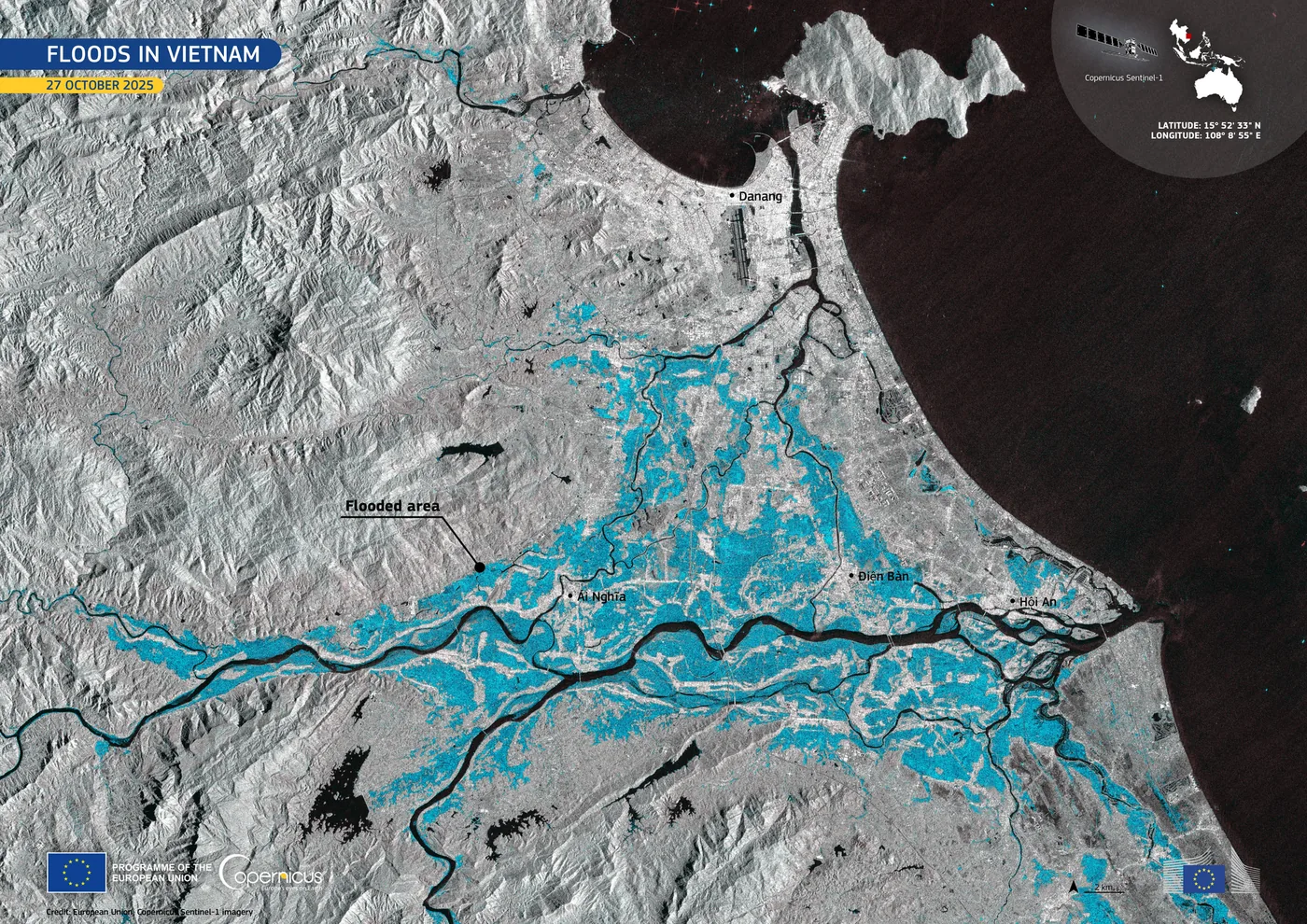 Copernicus Sentinel-1 radar image of central Vietnam with the flooded area marked in blue across the plain between Da Nang, Dien Ban and Hoi An